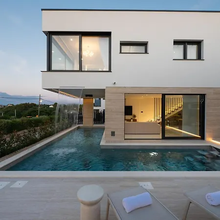 Villa Perla Vir